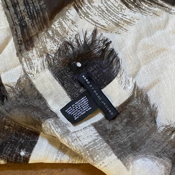 Marc by Marc Jacobs Jupiter & Celestial Wool Scarf - Picture 3 of 9